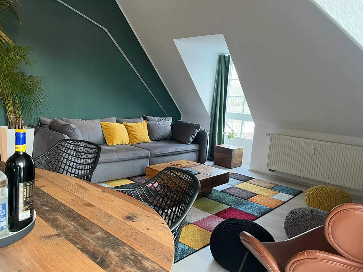 HAMA Design Homes - Ferienwohnung - Haus innen Lounge