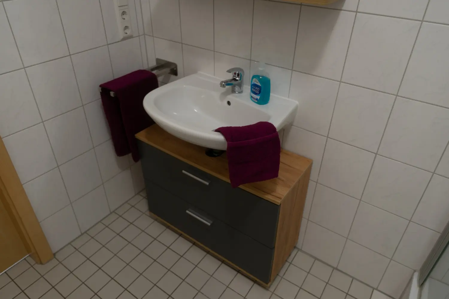 HAMA Design Homes - Ferienwohnung - Lippstadt Ferienwohnung Badezimmer