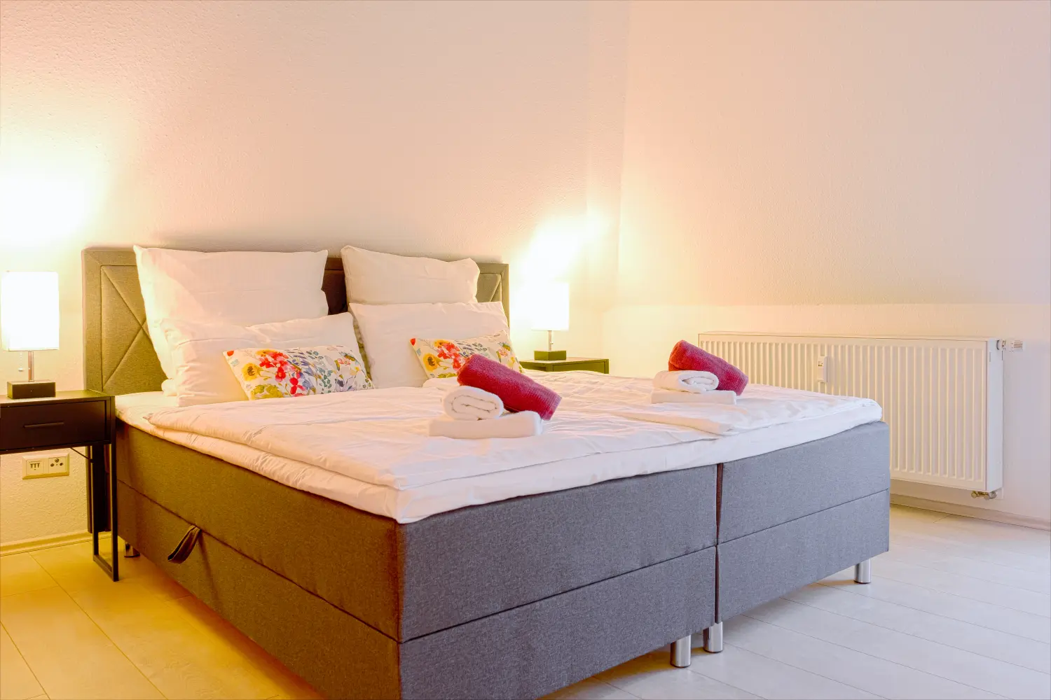 HAMA Design Homes - Ferienwohnung - Lippstadt Ferienwohnung Schlafzimmer