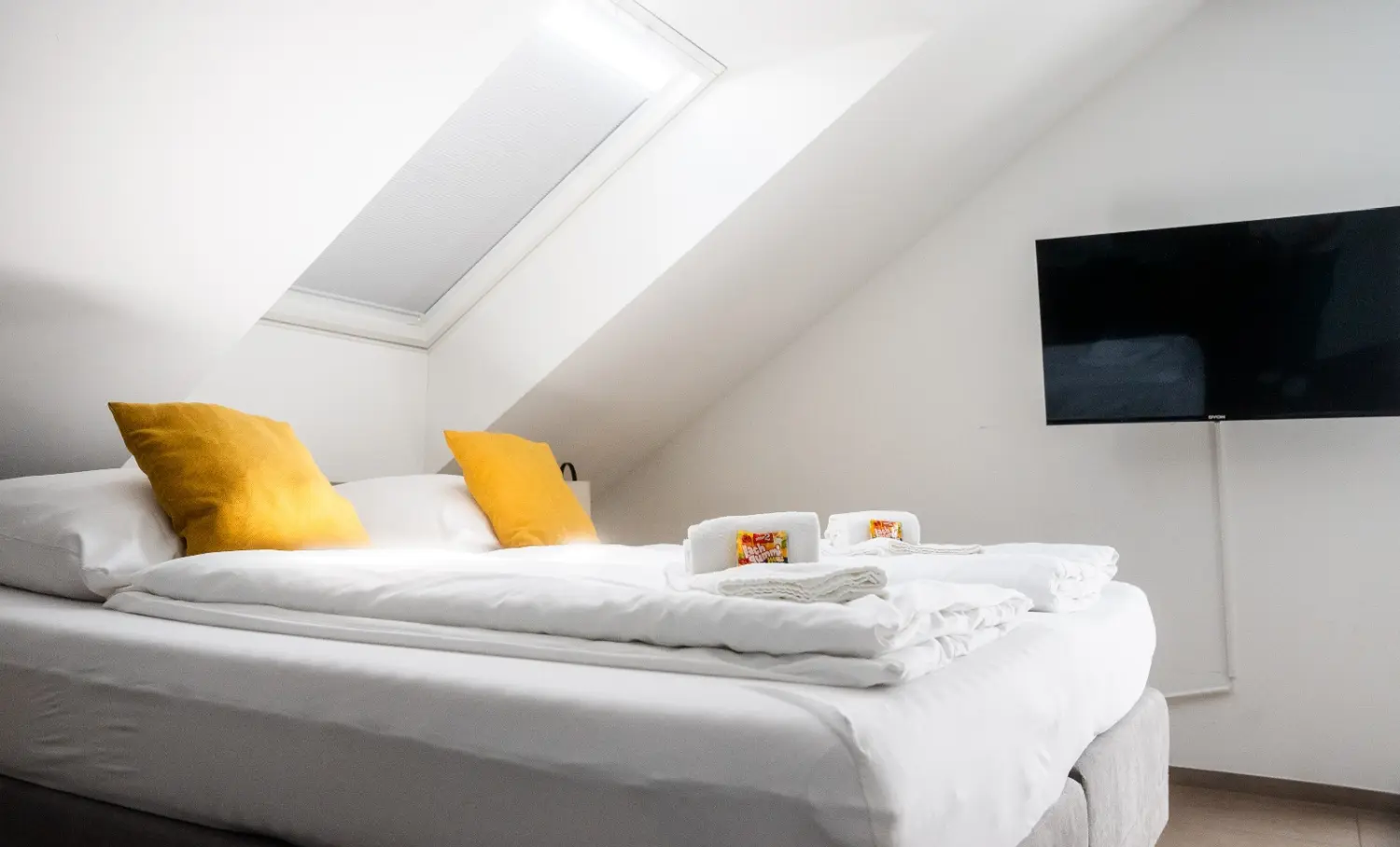 HAMA Design Homes - Ferienwohnung - PaderLounge - PaderHimmel - HAMA Design Homes - Schlafzimmer