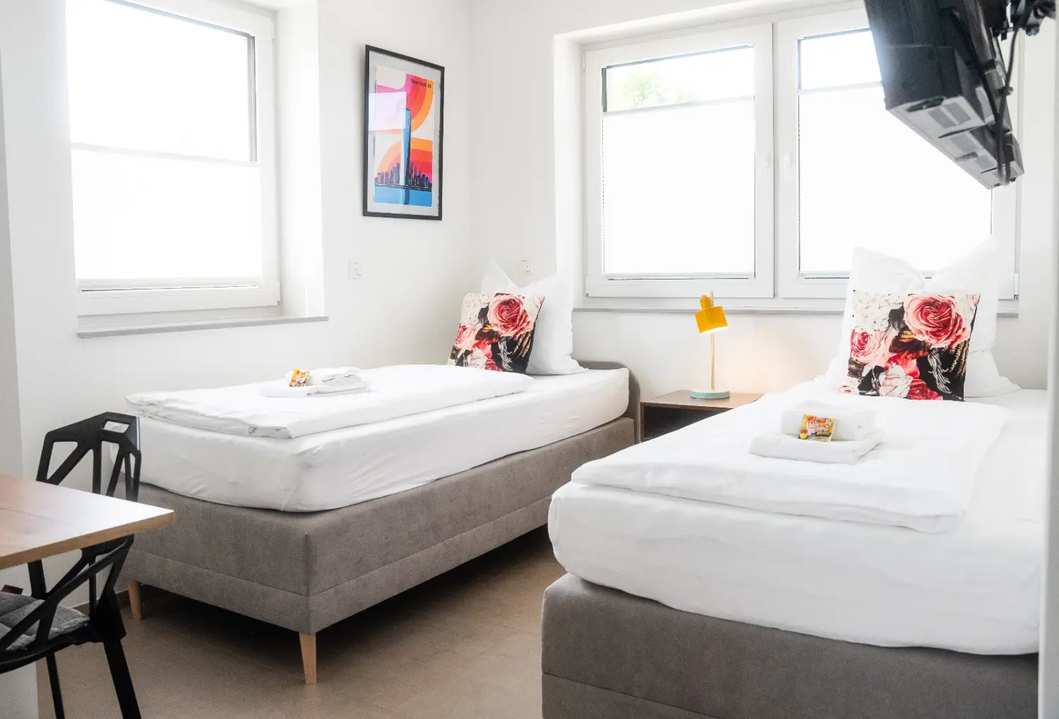 HAMA Design Homes - Ferienwohnung - PaderLounge - PaderChill - BnB OPEN Apartments - Schlafzimmer