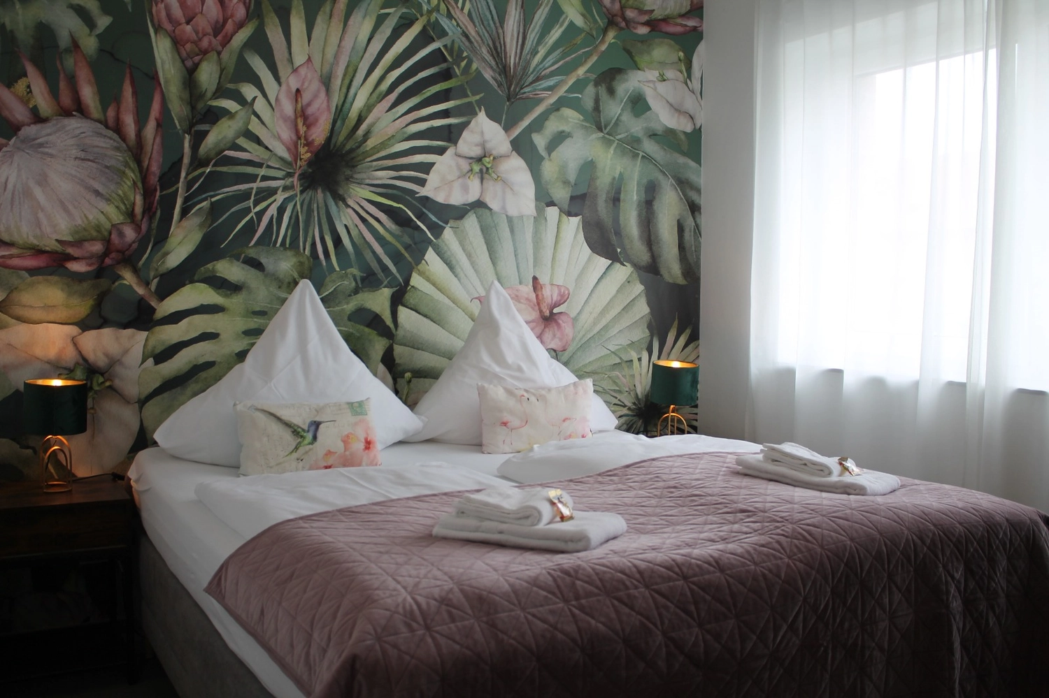 HAMA Design Homes - Ferienwohnung - PaderLounge - BnB OPEN Apartments - Schlafzimmer